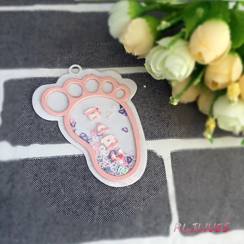 Baby Foot Cute Shaker Metal Cutting Dies Stencil for DIY Scrapbooking Stamp/photo album Decorative Embossing DIY Paper Cards