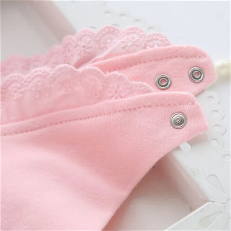 0-24Month Baby Bibs For Girls Boys 100% Cotton Gentleman Princess Style Fashion Newborn Burp Cloth Infant Saliva Towels One Size