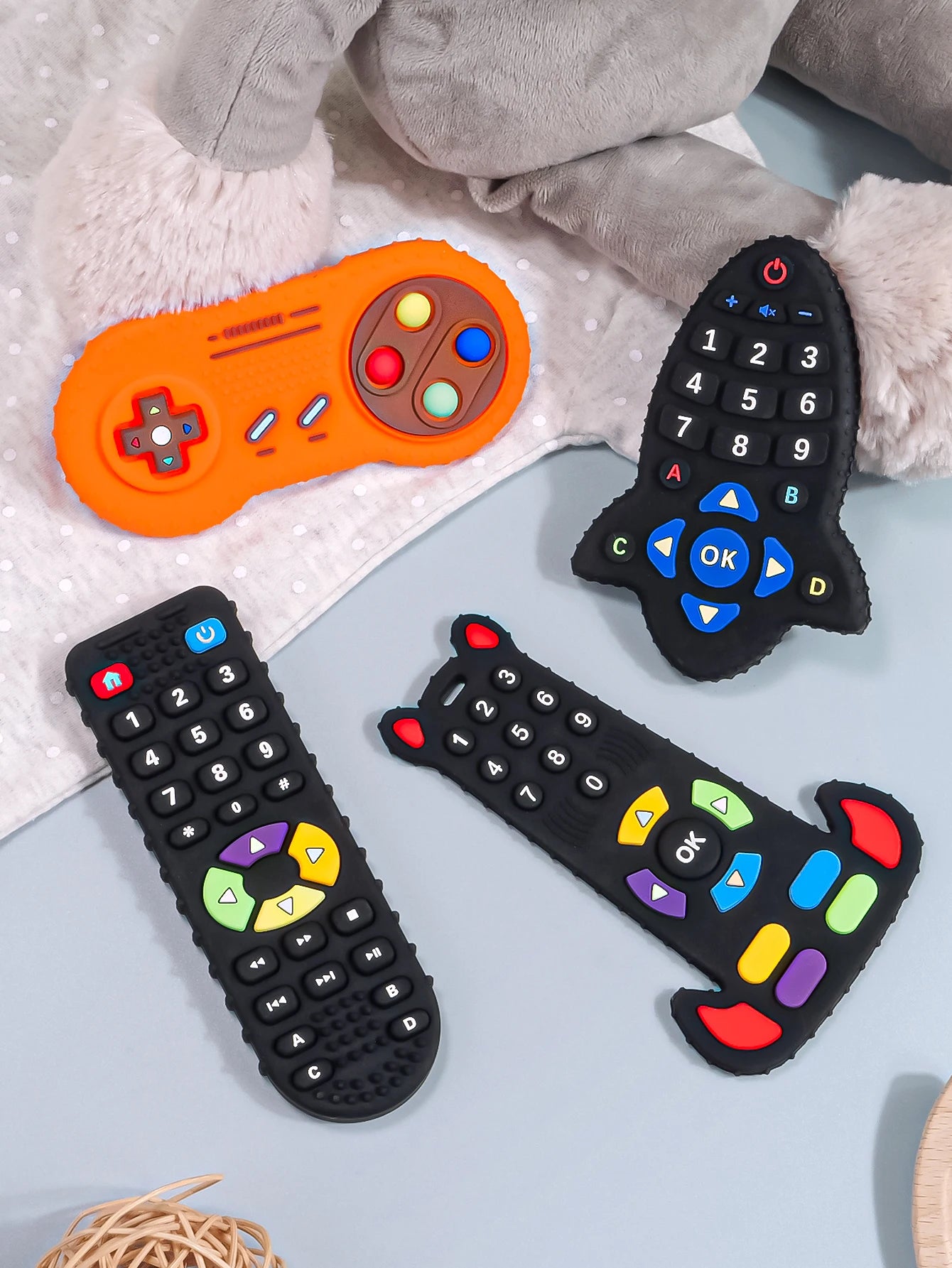 Baby Silicone Teether Toys BPA Free Remote Control Shape Teether Rodent Gum Pain Relief Teething Toy Kids Sensory Educational