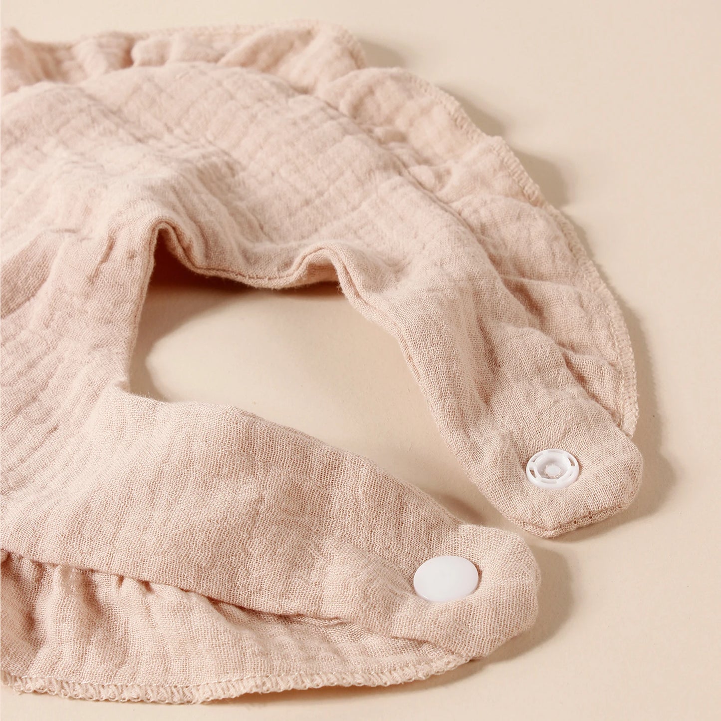8pcs Newborn Cotton Ruffle Bibs Kids Feed Drool Bibs Toddler Cute Salive Towel Hot Sale Baby Burp Cloth