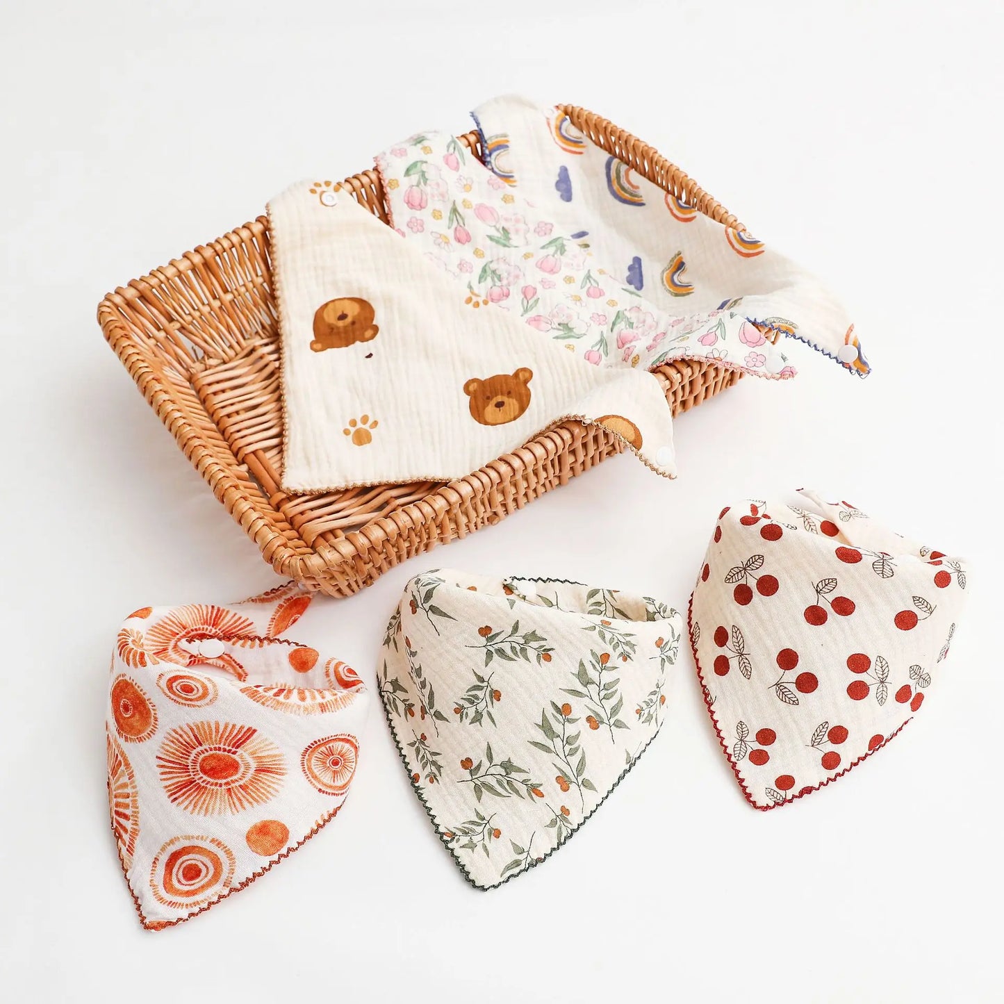 Baby Cotton Bibs Triangle Soft Lace Burp Cloth Saliva Towel Apron Bandana Scarf for Boys Girls Feeding Drool Bib Korean Style