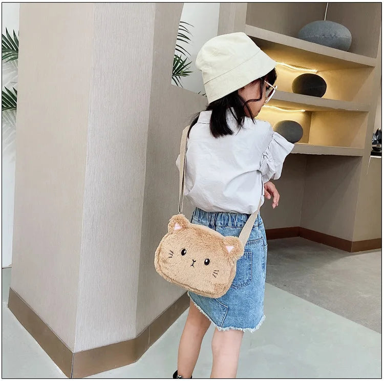 1 Piece Cute Kids Bag for Girls Kawaii Cartoon Animal Cat Messenger Bag for Children Portable High Capacity Outdoor Plush Bag