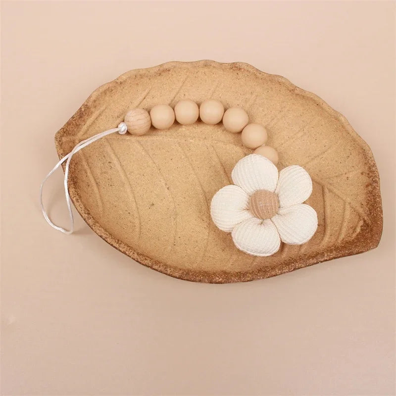 Cute Baby Silicone Flower Pacifier Chain Newborn Baby Accessories Pacifier Clip Pacifier Chain Teether Loss Prevention Chain