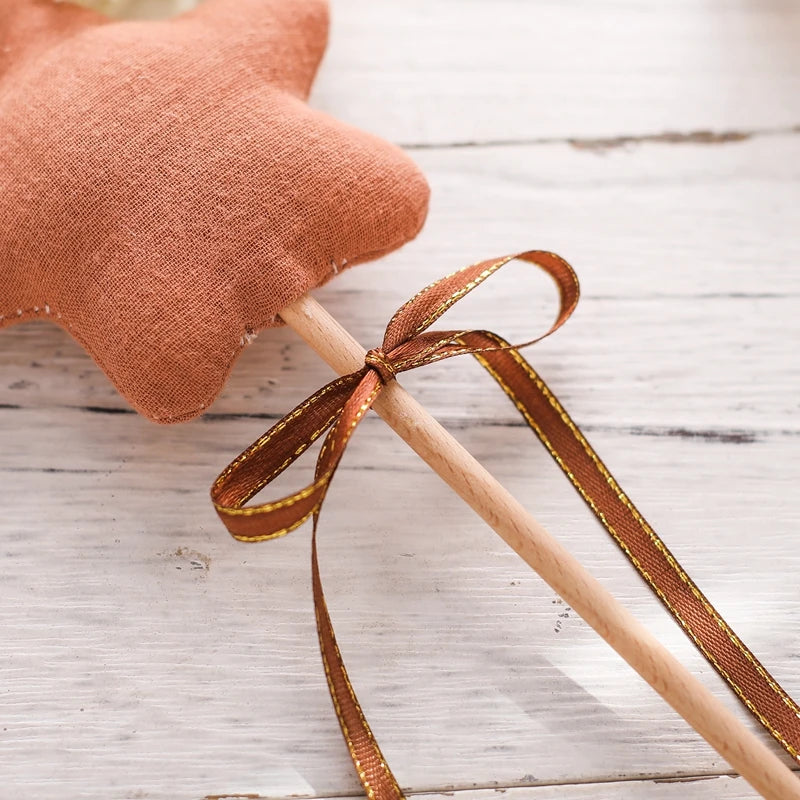 1PC Baby Rattle Toy Beech Wooden Star Wooden Magic Wand Wood Teething Rodent Nursing Accessories Montessori Toys Play Gym Toy