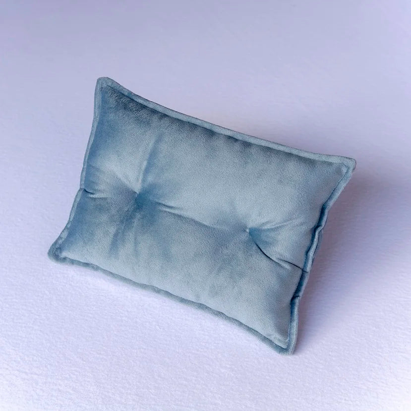 Newborn Photography Props Posing Velvet Poses Cushion Mini baby Pillow Mat Photography Accessories