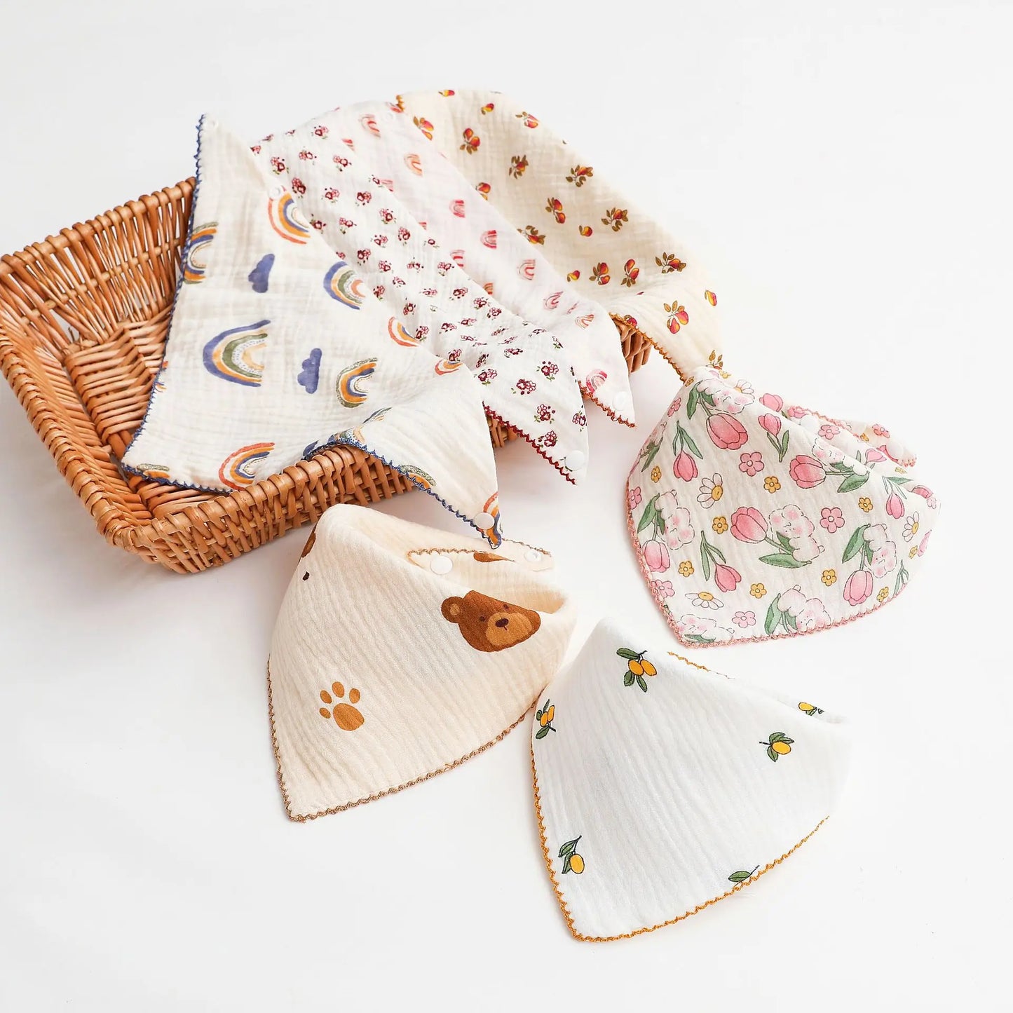 Baby Cotton Bibs Triangle Soft Lace Burp Cloth Saliva Towel Apron Bandana Scarf for Boys Girls Feeding Drool Bib Korean Style