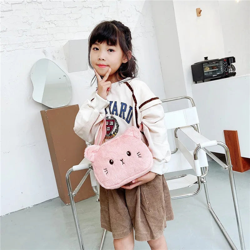 1 Piece Cute Kids Bag for Girls Kawaii Cartoon Animal Cat Messenger Bag for Children Portable High Capacity Outdoor Plush Bag