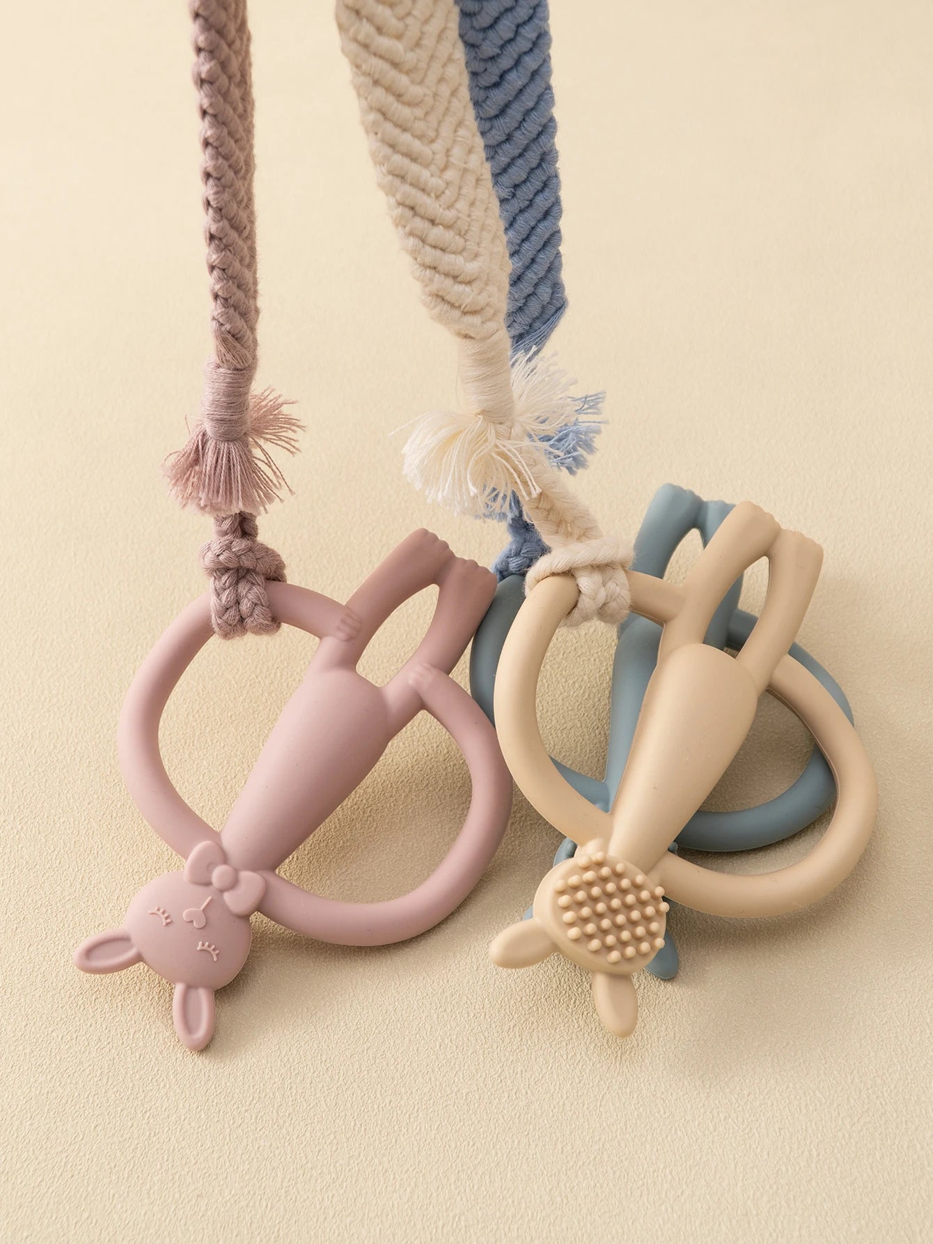Color Kids 1PCS Silicone Teether Toys Baby Nursing Teether Gifts Newborn Cartoon Rabbit Teether Toys Teething Infant Chewing Toy