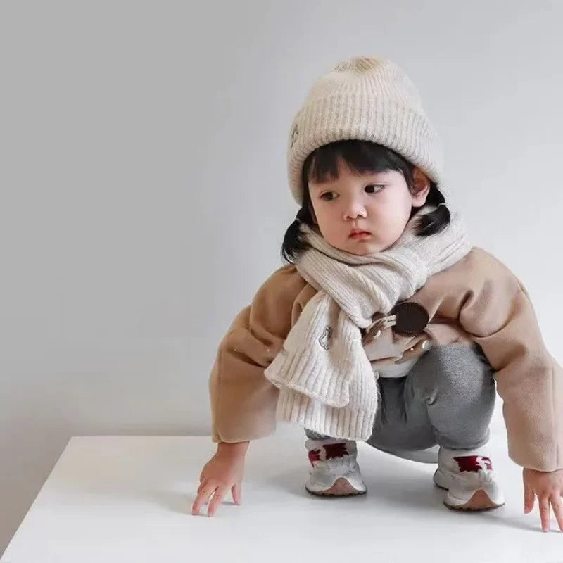 2024 New Fashion Warm Hat Scarf Set for Kids Boy Girl Chic Cartoon Bear Knitted Hat Scarf Autumn Winter Warm Beanie Scarf Set