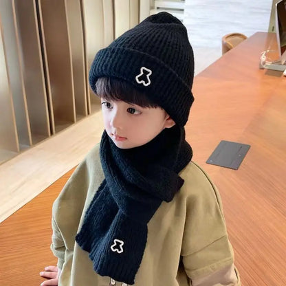 2024 New Fashion Warm Hat Scarf Set for Kids Boy Girl Chic Cartoon Bear Knitted Hat Scarf Autumn Winter Warm Beanie Scarf Set