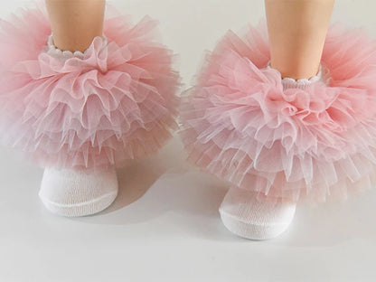 Girls Ruffle Socks Large Ruffled Edge Lace Trimmed Cotton Socks Small/Large Child