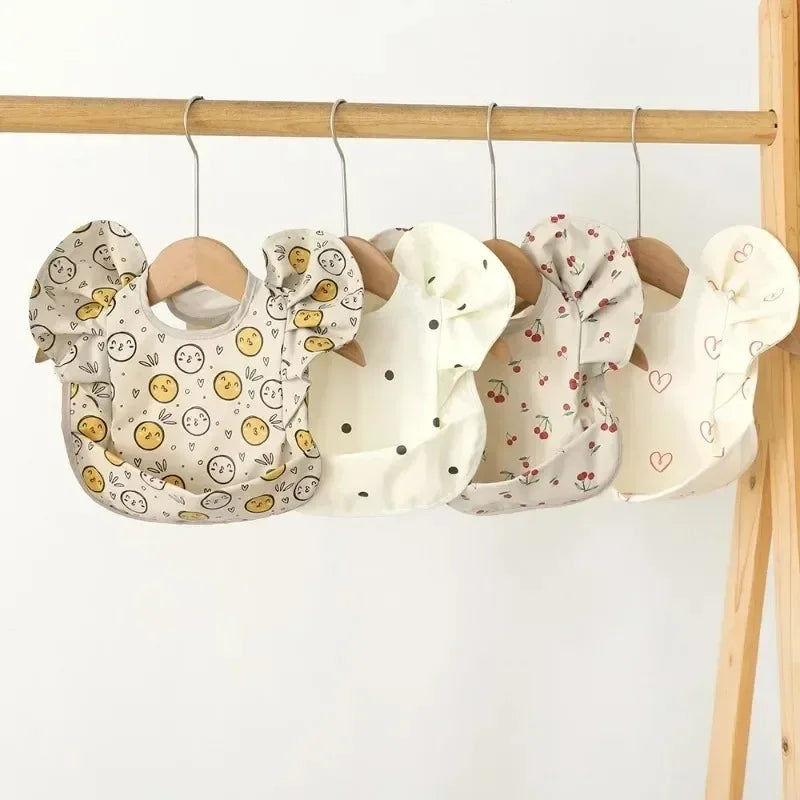 Waterproof Baby Bibs Cartoon Girl Boy Infant Meals Bib Anti-dirty Saliva Bibs with Angel Wings Baby Feeding Stuff Children Smock