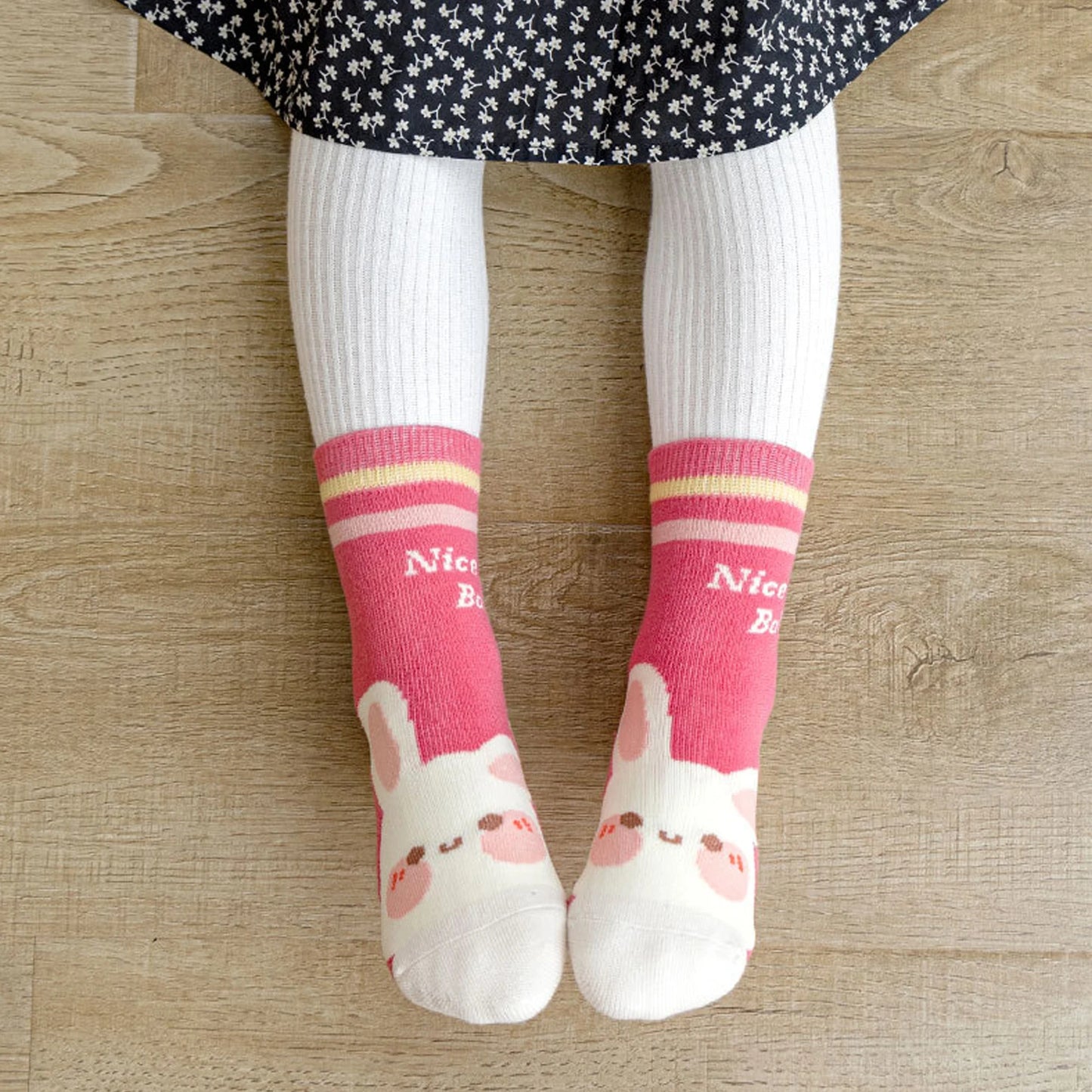5 pairs of children's mid tube socks, spring and autumn adhesive point floor socks, playground anti slip socks, trampoline socks